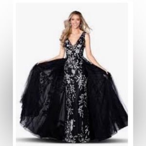 Vienna dress overskirt sz 0